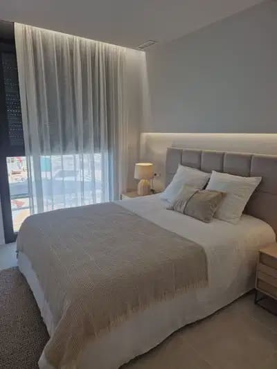 Apartament na sprzedaż w Denia z basenem garażem - 379 000 € (Ref: 10080405)