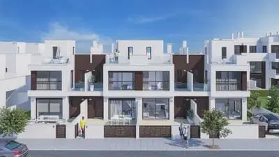 Hus till salu i Pilar de la Horadada med pool garage - 369 900 € (Ref: 10080408)