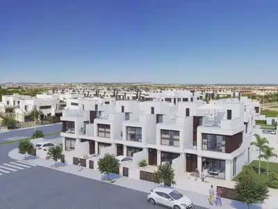 Hus till salu i Pilar de la Horadada med pool garage - 369 900 € (Ref: 10080408)