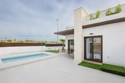 2 slaapkamer Villa te koop in Vistabella met zwembad garage - € 356.000 (Ref: 10080411)