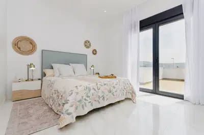 3 soverom Villa til salgs i Vistabella, Orihuela med svømmebasseng garasje - € 395 000 (Ref: 10080412)