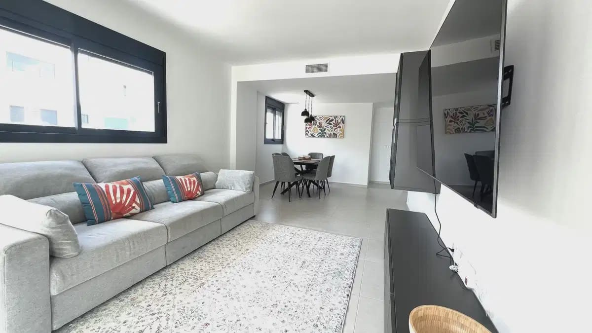 3 soverom Leilighet til salgs i Villamartin med svømmebasseng garasje - € 390 000 (Ref: 10080420)