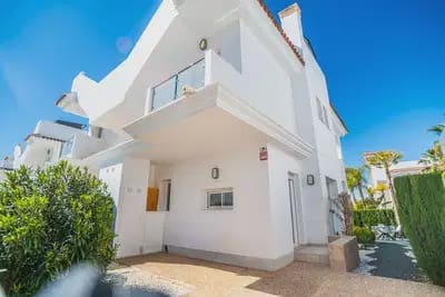 2 Zimmer Apartment zu verkaufen in Ciudad Quesada mit Pool - 390.000 € (Ref: 10080421)