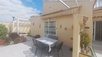 3 chambre Villa/Maison à vendre à Villamartin avec piscine - 364 950 € (Ref: 10080422)