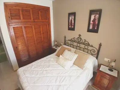 3 chambre Villa/Maison à vendre à Villamartin avec piscine - 364 950 € (Ref: 10080422)