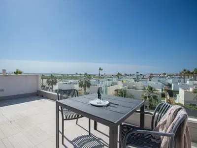 3 soveværelse Villa til salg i Rojales med swimmingpool - € 389.000 (Ref: 10080426)