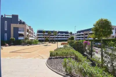 2 soveværelse Lejlighed til salg i Playa Flamenca med swimmingpool - € 365.000 (Ref: 10080433)