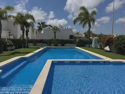 3 sovrum Lägenhet till salu i Orihuela Costa med pool - 387 000 € (Ref: 10080439)
