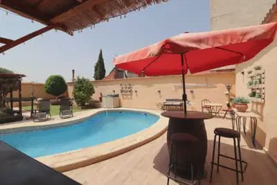 4 slaapkamer Villa te koop in Benijofar met zwembad garage - € 369.950 (Ref: 10080440)