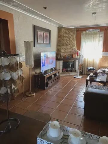 4 makuuhuone Omakotitalo myytävänä paikassa Orihuela - 375 000 € (Ref: 10080441)