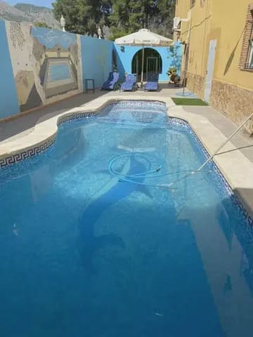 4 makuuhuone Omakotitalo myytävänä paikassa Orihuela - 375 000 € (Ref: 10080441)