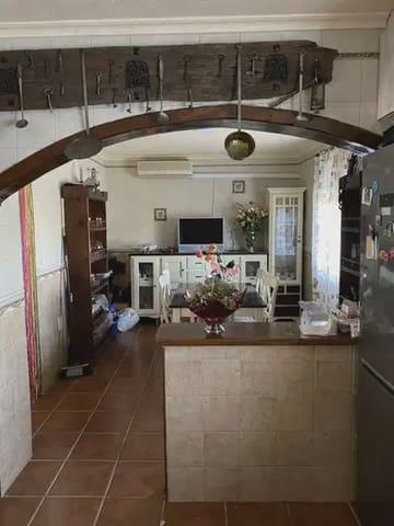 4 makuuhuone Omakotitalo myytävänä paikassa Orihuela - 375 000 € (Ref: 10080441)