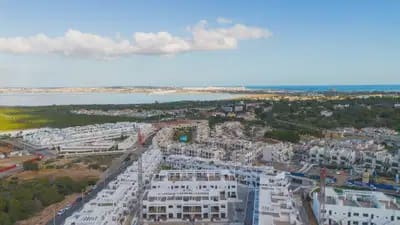 2 sovrum Takvåning till salu i Torrevieja med pool garage - 363 000 € (Ref: 10080443)