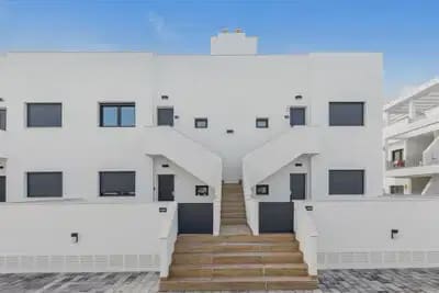 2 sovrum Takvåning till salu i Torrevieja med pool garage - 363 000 € (Ref: 10080443)
