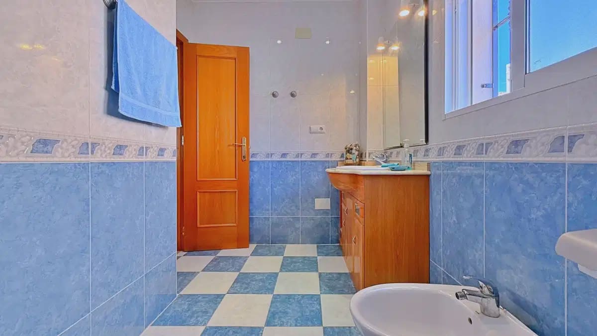 4 Zimmer Villa zu verkaufen in Orihuela mit Pool Garage - 379.000 € (Ref: 10085497)