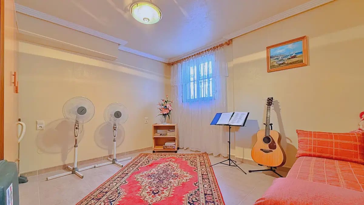4 Zimmer Villa zu verkaufen in Orihuela mit Pool Garage - 379.000 € (Ref: 10085497)