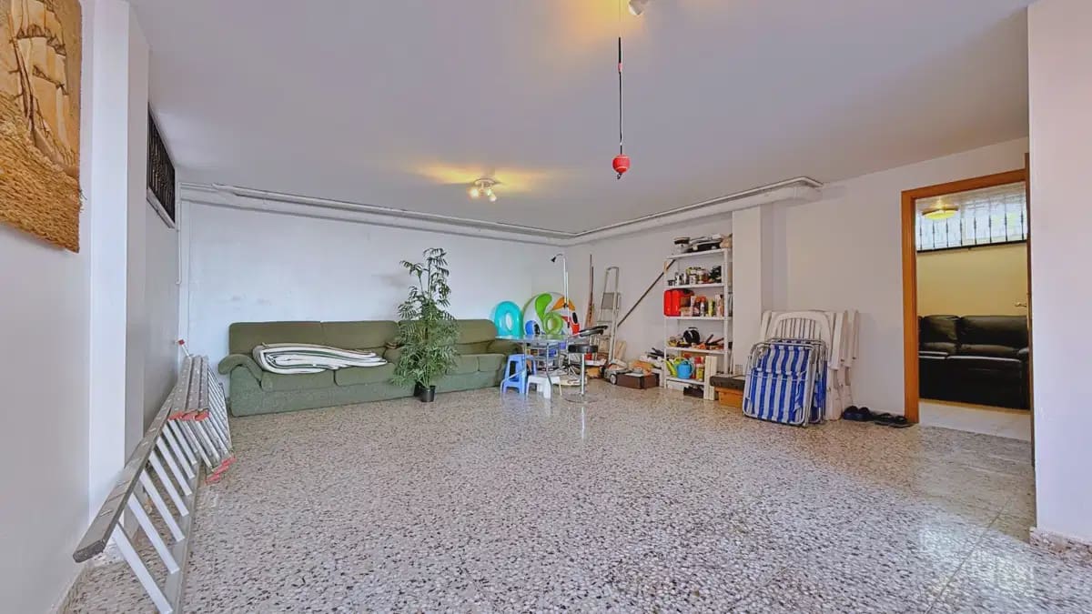 4 Zimmer Villa zu verkaufen in Orihuela mit Pool Garage - 379.000 € (Ref: 10085497)