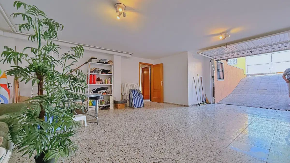 4 Zimmer Villa zu verkaufen in Orihuela mit Pool Garage - 379.000 € (Ref: 10085497)