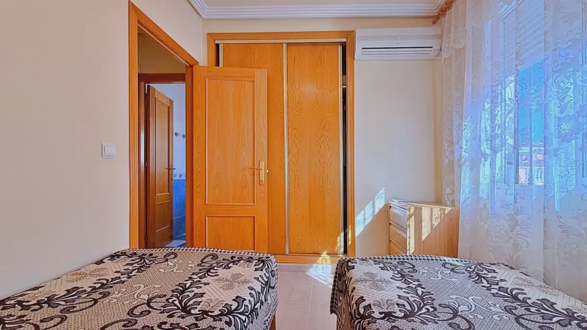 4 Zimmer Villa zu verkaufen in Orihuela mit Pool Garage - 379.000 € (Ref: 10085497)