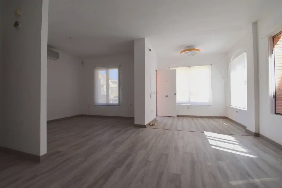Chalet de 3 habitaciones en Playa Flamenca en venta con piscina garaje - 429.000 € (Ref: 10089932)