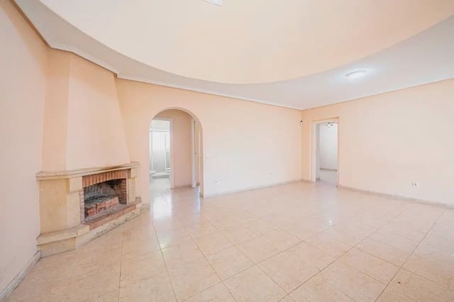 Chalet de 3 habitaciones en Ciudad Quesada, Rojales en venta con piscina garaje - 399.000 € (Ref: 10089935)