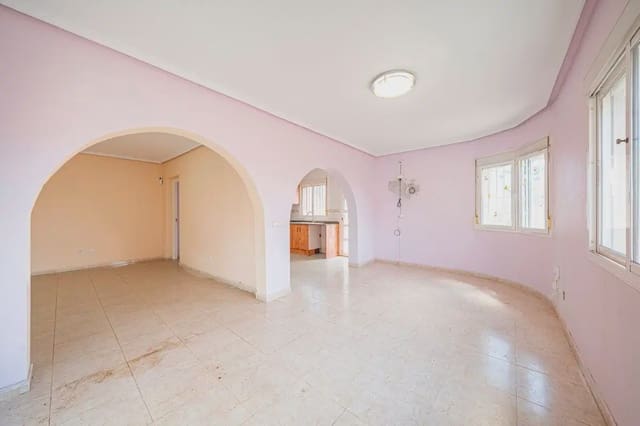 Chalet de 3 habitaciones en Ciudad Quesada, Rojales en venta con piscina garaje - 399.000 € (Ref: 10089935)