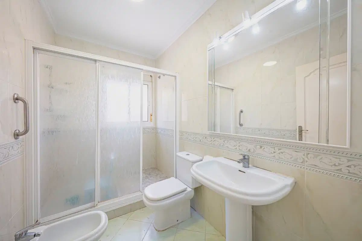 Chalet de 3 habitaciones en Ciudad Quesada en venta con piscina garaje - 399.000 € (Ref: 10089935)