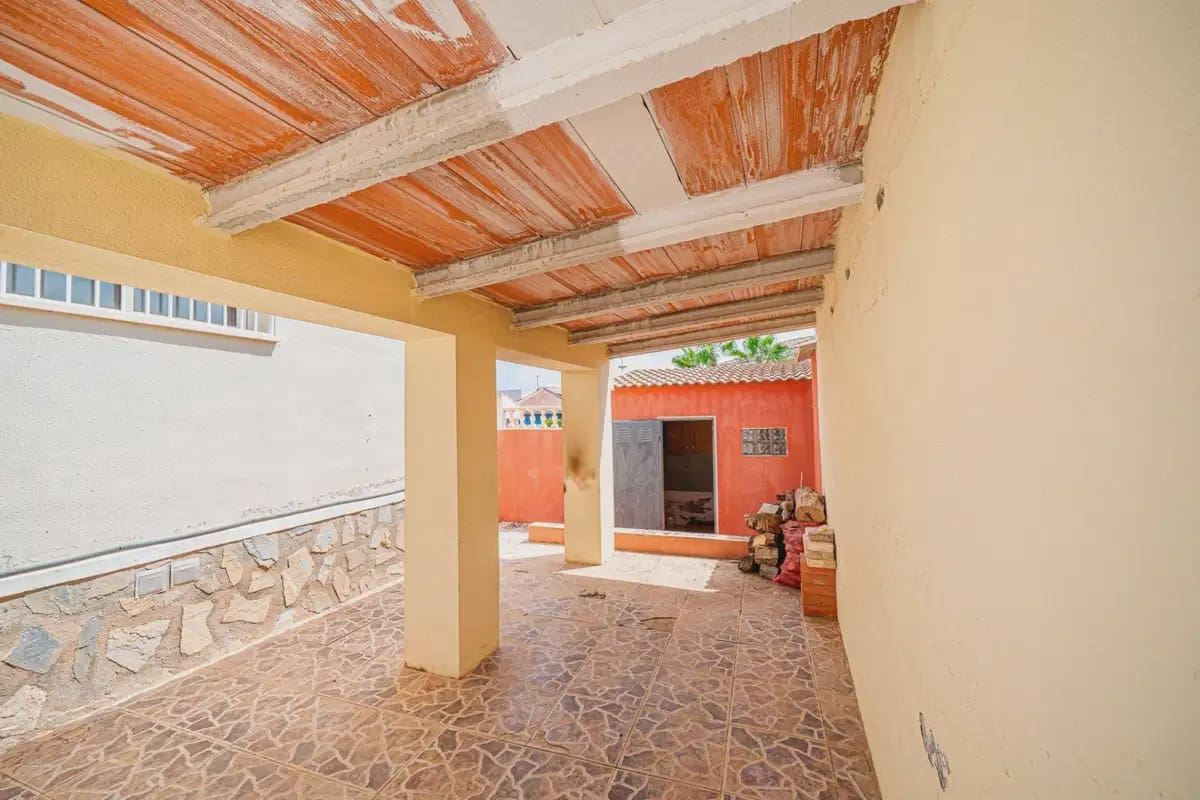 Chalet de 3 habitaciones en Ciudad Quesada en venta con piscina garaje - 399.000 € (Ref: 10089935)