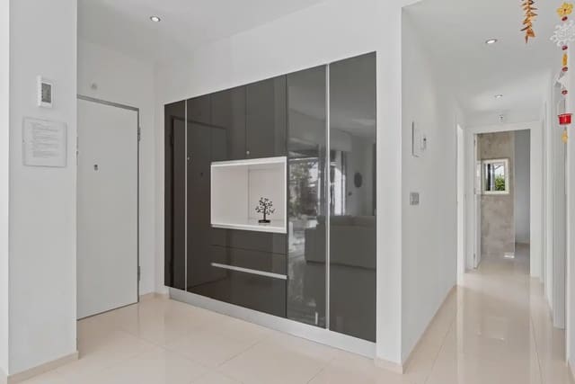 Chalet de 3 habitaciones en Ciudad Quesada, Rojales en venta con piscina garaje - 399.000 € (Ref: 10089937)