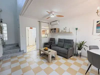 3 chambre Villa/Maison à vendre à Torrevieja avec garage - 399 000 € (Ref: 10089944)