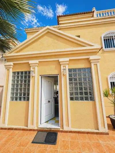 3 chambre Villa/Maison à vendre à Torrevieja avec garage - 399 000 € (Ref: 10089944)
