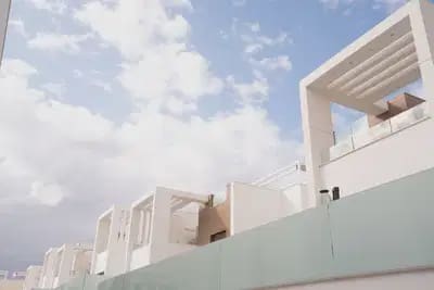 4 makuuhuone Huvila myytävänä paikassa Los Balcones mukana uima-altaan - 399 000 € (Ref: 10089945)