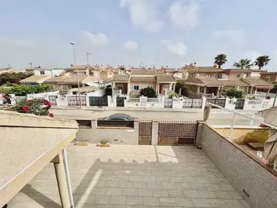 3 soverom Hus til salgs i Torre de la Horadada med garasje - € 399 000 (Ref: 10089951)