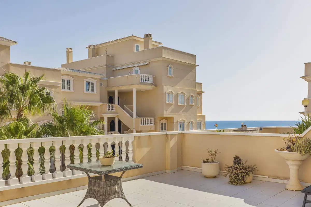 2 quarto Apartamento para venda em Guardamar del Segura com piscina garagem - 329 000 € (Ref: 10098644)