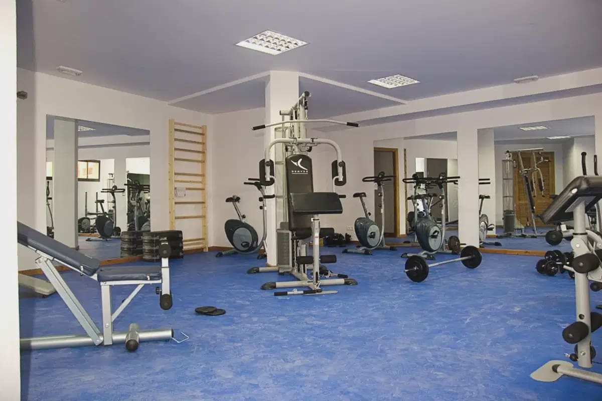 2 Zimmer Apartment zu verkaufen in Fuengirola mit Pool Garage - 328.000 € (Ref: 10098665)