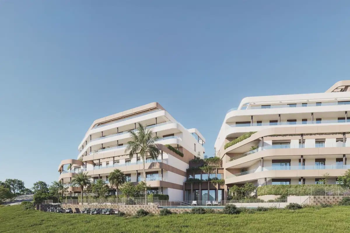 2 makuuhuone Huoneisto myytävänä paikassa Estepona mukana uima-altaan 
autotalli - 325 000 € (Ref: 10098669)