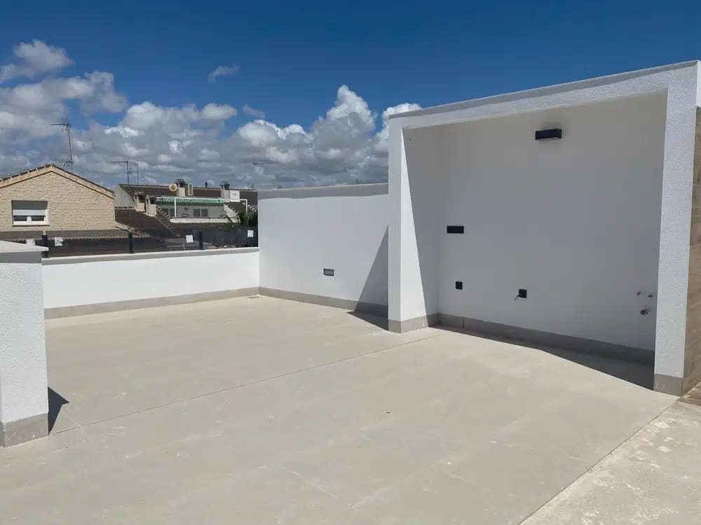 2 slaapkamer Bungalow te koop in San Pedro del Pinatar met zwembad garage - € 329.900 (Ref: 10098672)