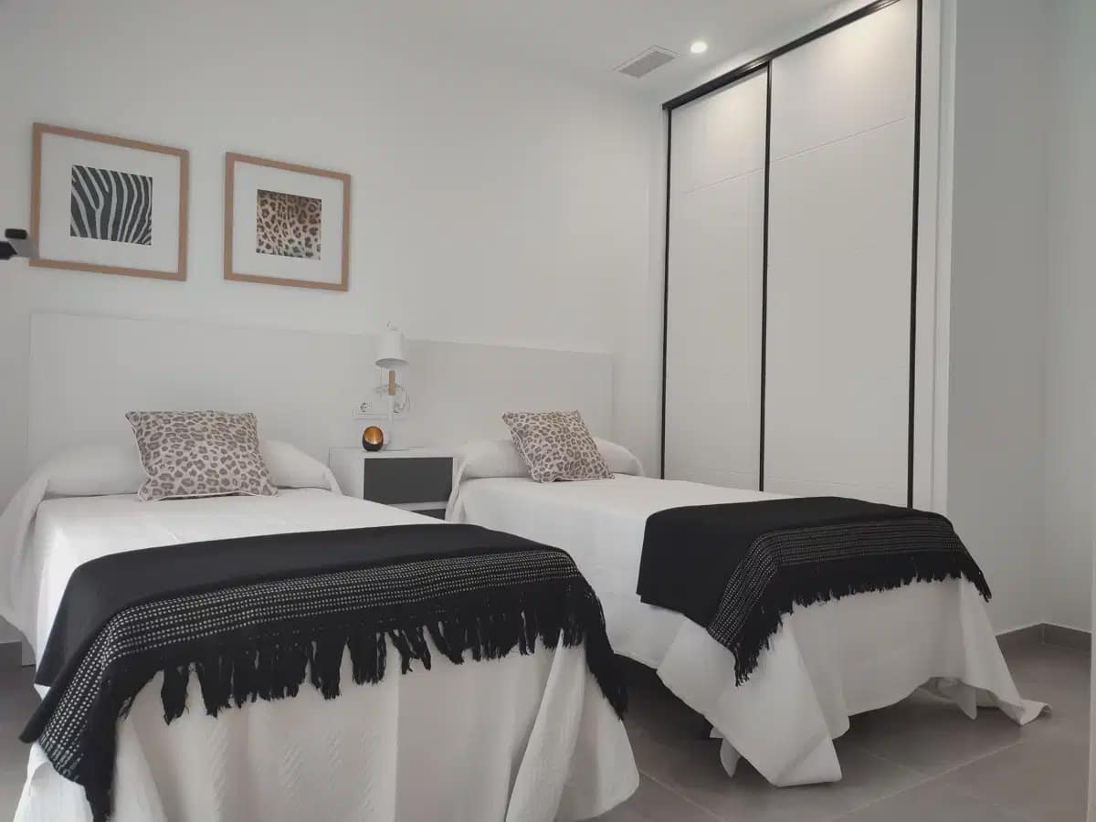 3 soveværelse Semi-Rækkehus til salg i Balsicas med swimmingpool garage - € 330.000 (Ref: 10098674)