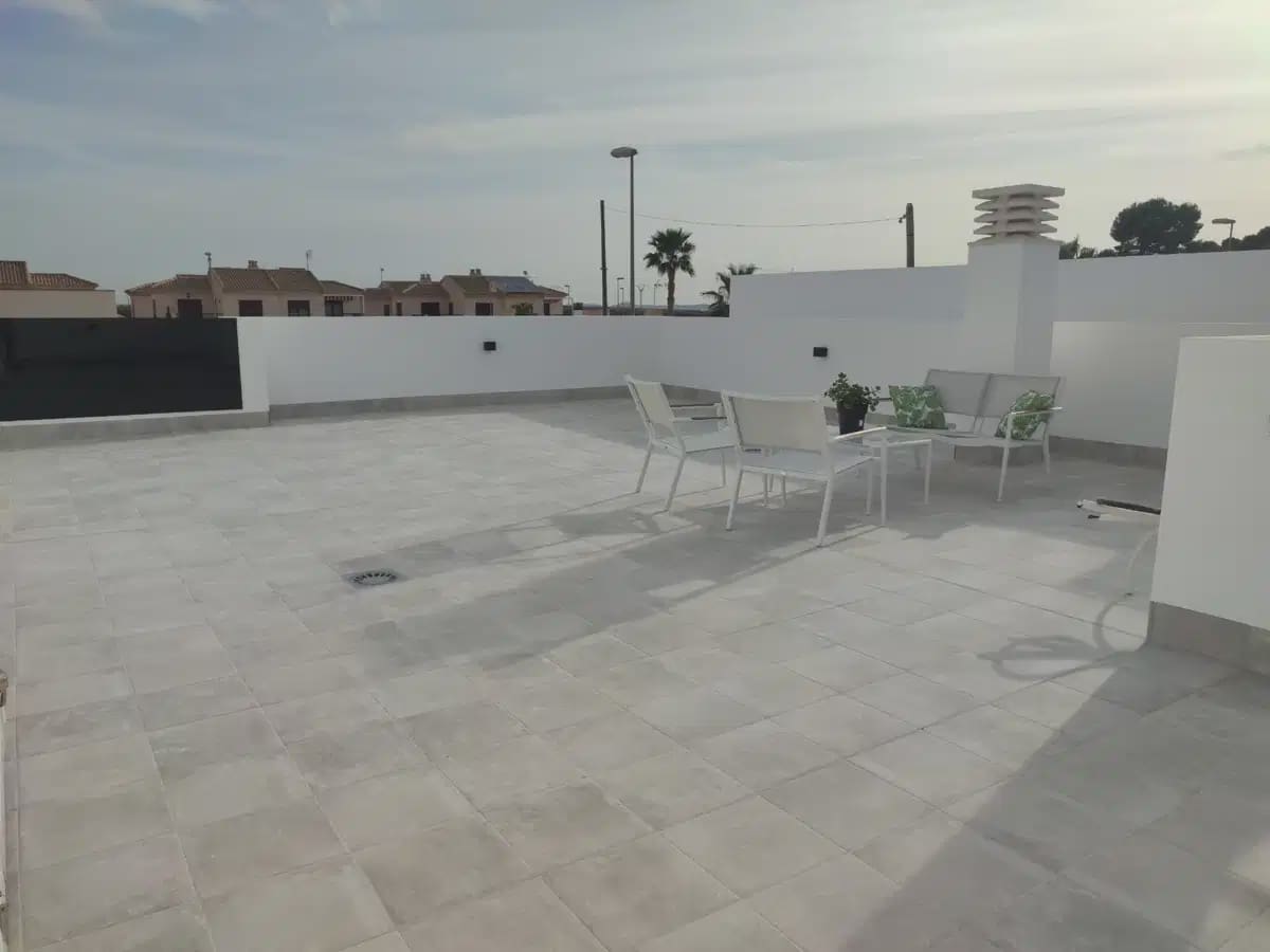 3 soveværelse Semi-Rækkehus til salg i Balsicas med swimmingpool garage - € 330.000 (Ref: 10098674)