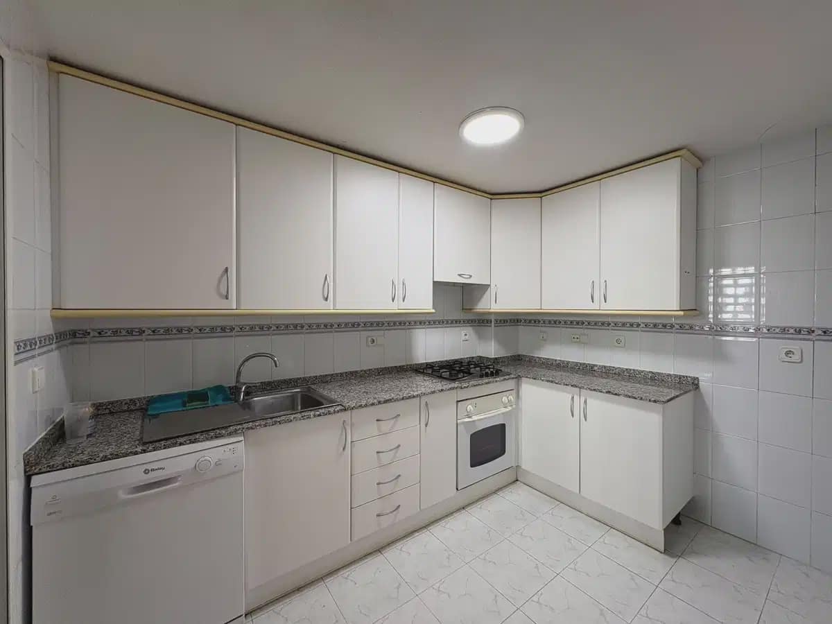 2 Zimmer Apartment zu verkaufen in Albir mit Pool Garage - 326.500 € (Ref: 10101562)