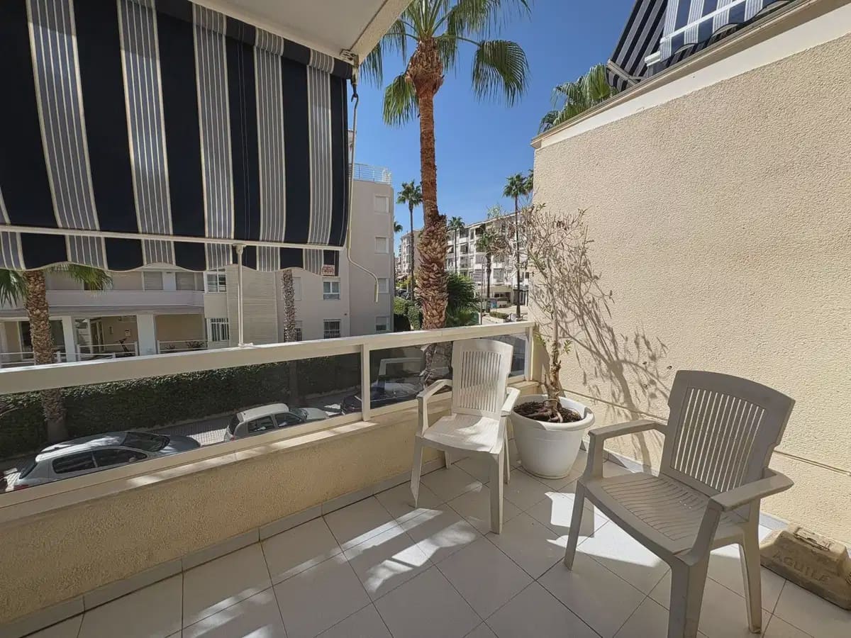 2 Zimmer Apartment zu verkaufen in Albir mit Pool Garage - 326.500 € (Ref: 10101562)