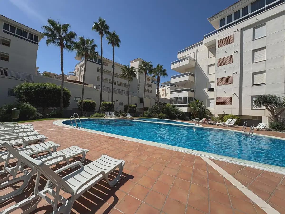 2 Zimmer Apartment zu verkaufen in Albir mit Pool Garage - 326.500 € (Ref: 10101562)