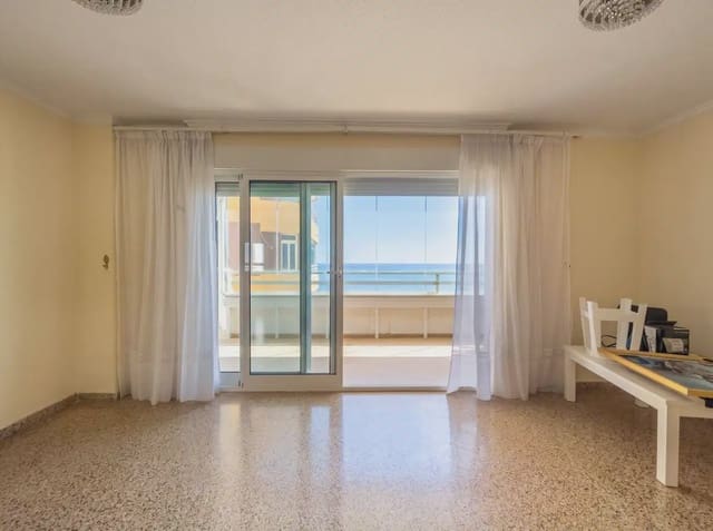 3 makuuhuone Huoneisto myytävänä paikassa Torrevieja mukana 
autotalli - 350 000 € (Ref: 10108839)
