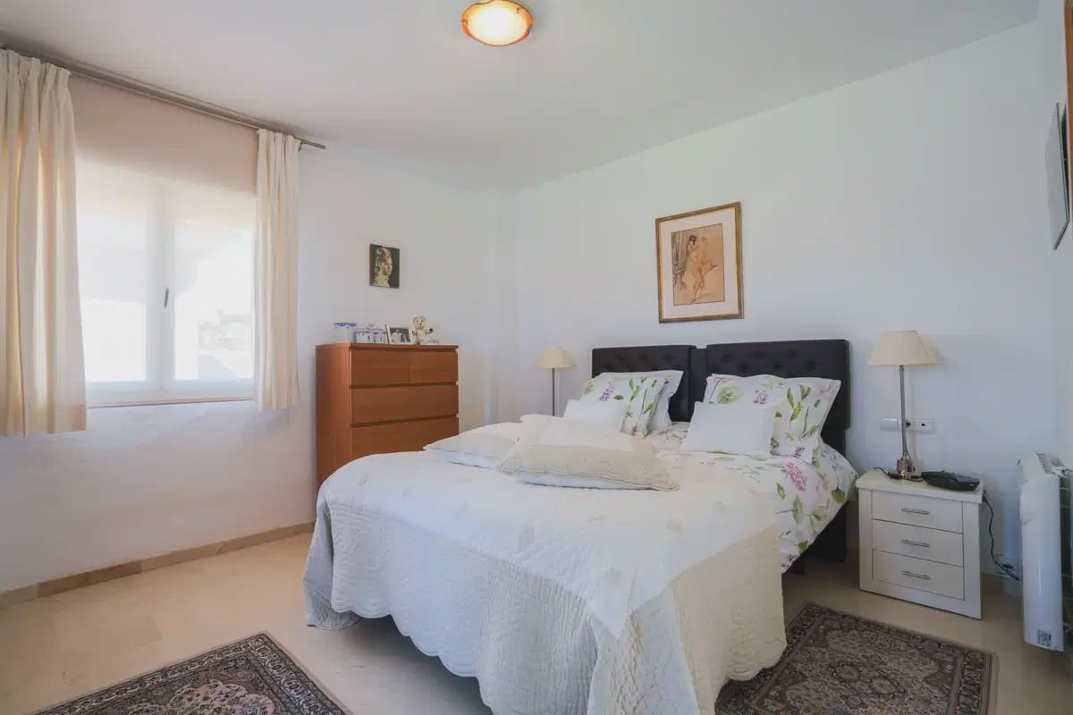 3 bedroom Villa for sale in Bonalba with pool - € 360,000 (Ref: 10108841)