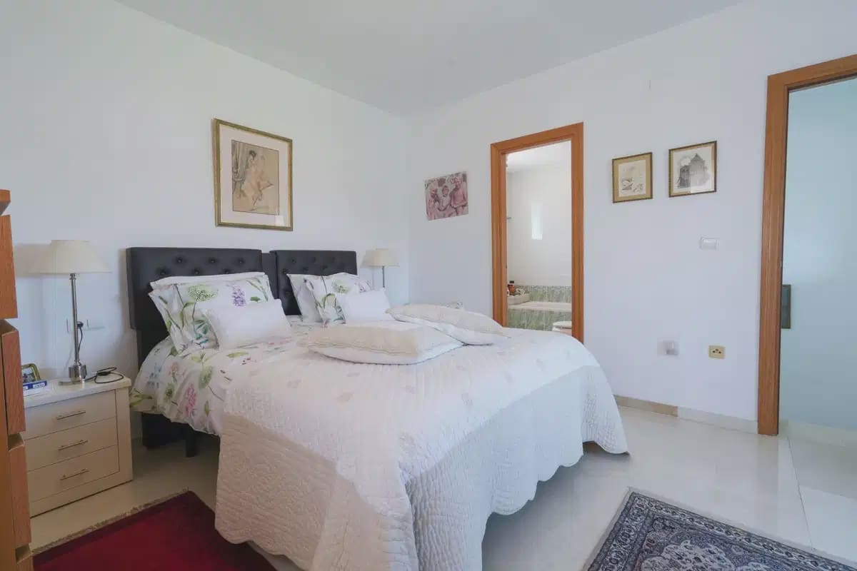 3 bedroom Villa for sale in Bonalba with pool - € 360,000 (Ref: 10108841)