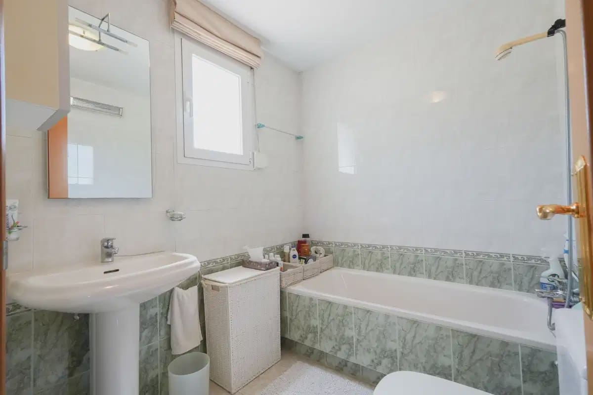 3 bedroom Villa for sale in Bonalba with pool - € 360,000 (Ref: 10108841)