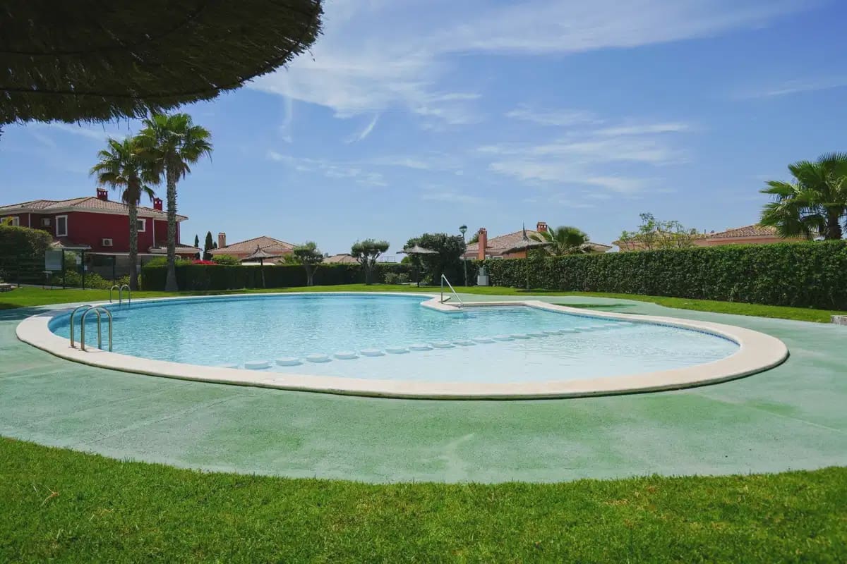 3 bedroom Villa for sale in Bonalba with pool - € 360,000 (Ref: 10108841)