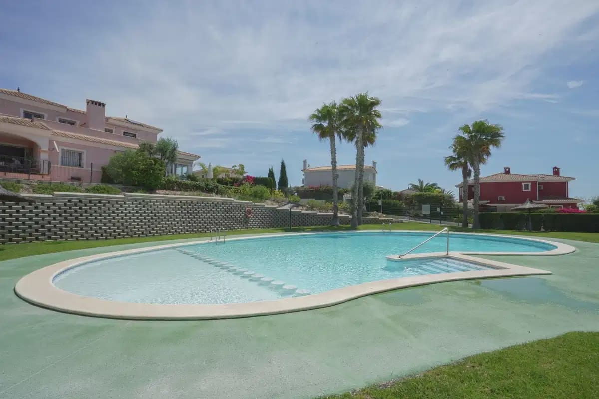 3 bedroom Villa for sale in Bonalba with pool - € 360,000 (Ref: 10108841)