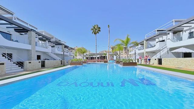 2 quarto Penthouse para venda em Zeniamar - Horizonte - La Campana, Orihuela com piscina garagem - 349 900 € (Ref: 10108842)