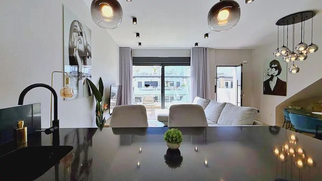 2 quarto Penthouse para venda em Zeniamar - Horizonte - La Campana, Orihuela com piscina garagem - 349 900 € (Ref: 10108842)